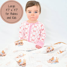 Load image into Gallery viewer, Noah&#39;s Ark Baby Toddler Muslin Quilt
