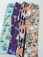 Load image into Gallery viewer, Blue Dog Halloween Leggings