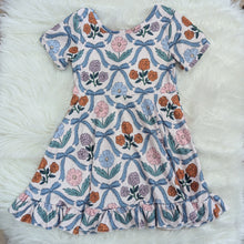 Load image into Gallery viewer, Autumn Floral Dress